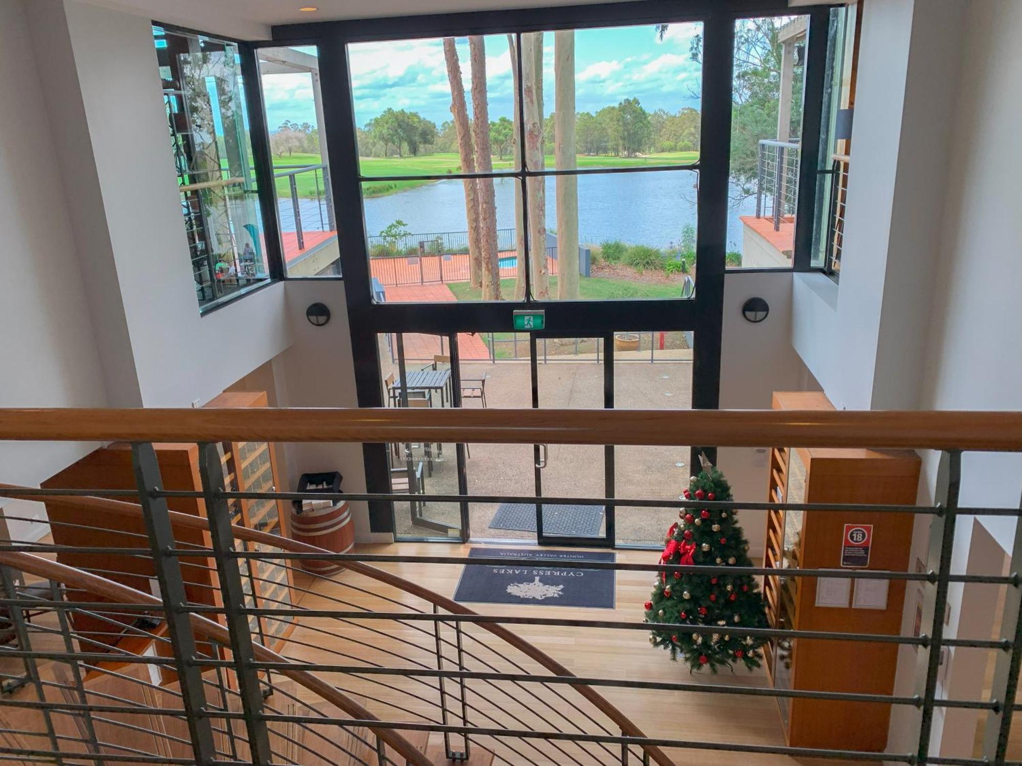 Villa Provincial - 2 Bedrooms Both With Ensuites -Situated In Cypress Lakes Resort โพโคลบิน ภายนอก รูปภาพ